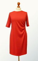 rotes Kleid